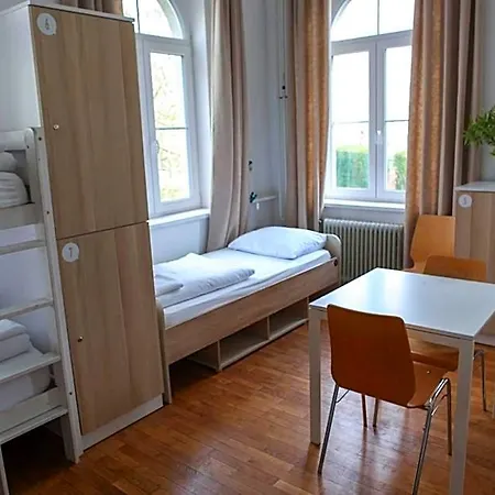 Dic Hostel